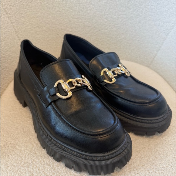 Black Loafers with Gold Chain Detail - Picture 1 of 4